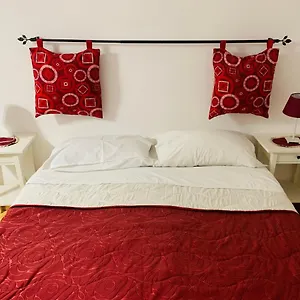 Royal Red , Napoli Italia